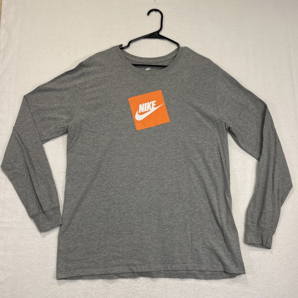 Nike‎ T-Shirt Mens XL Heather Gray Long Sleeve Graphic Jersey Tee Athletic Cut